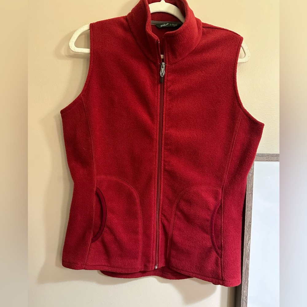 Woolrich Scarlet Fleece Vest size Large Petite